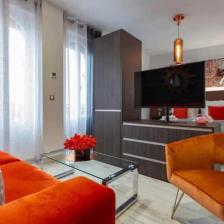 Amazing In With Kitchen